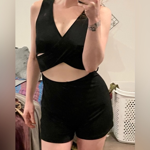 SILENCE AND NOISE (m) CrissCross Front Romper - Picture 1 of 5